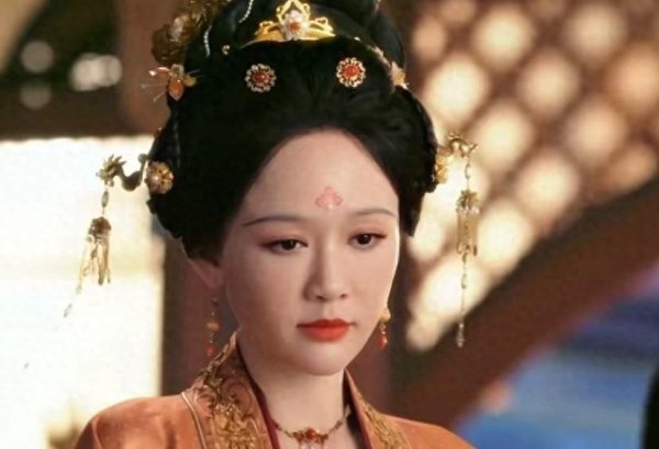 公赢网配资 台词含糊不清，全程呲牙咧嘴，曹骏和丁禹兮也带不动这部剧的口碑